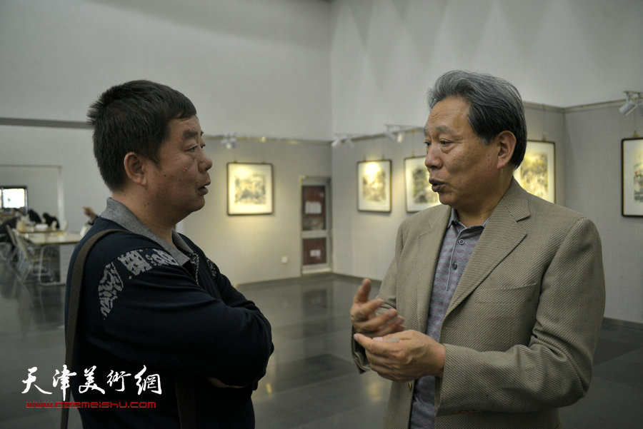 “津门二JI”纪振民姬俊尧山水画小品展在天津图书馆开幕