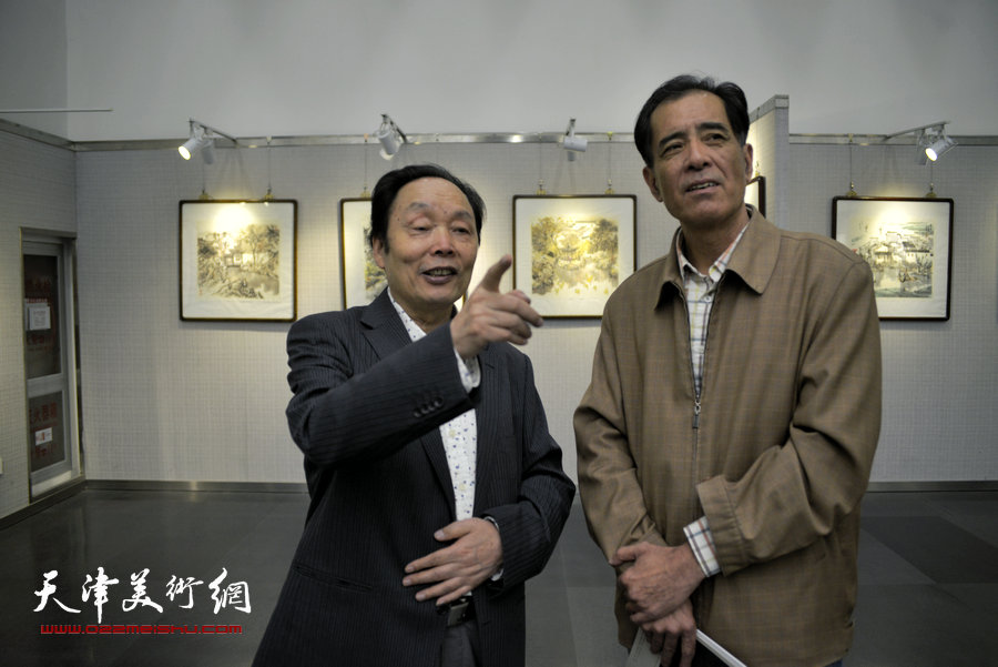 “津门二JI”纪振民姬俊尧山水画小品展在天津图书馆开幕