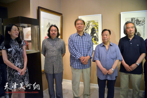 澄怀观道·霍春阳艺术历程展（私人收藏系列）23日在鼎天美术公馆开幕。