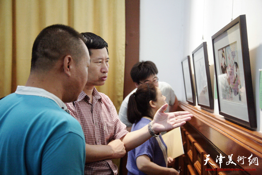 《从“浮世绘”到“蓝图”——400年悲世中的欢腾》木版画特展在天津西洋美术馆开展，图为