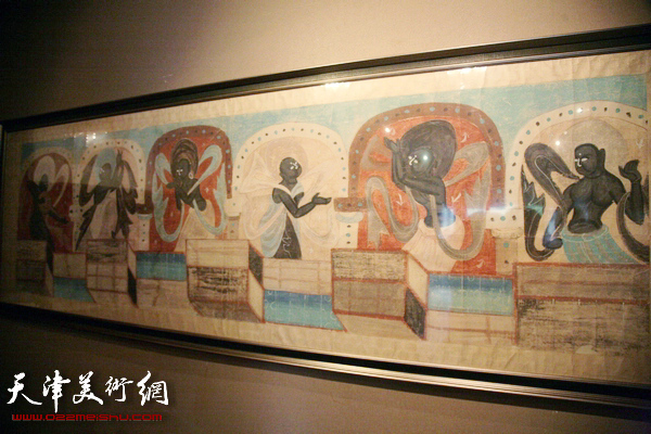 “那时芳华-邵芳的艺术&收藏”展览在鼎天美术公馆开幕，图为展览现场。