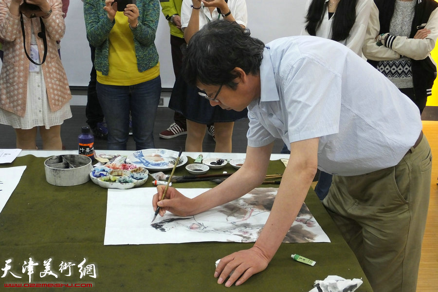 王春涛教授在台湾华樊大学进行书画交流