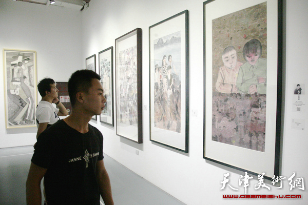 “中国水墨现场·2015天津”展览开展，图为展览现场。