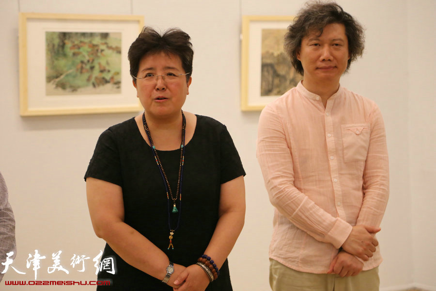 “太行浩气——吕云所中国画展”捐赠仪式在中国美术馆举行，图为