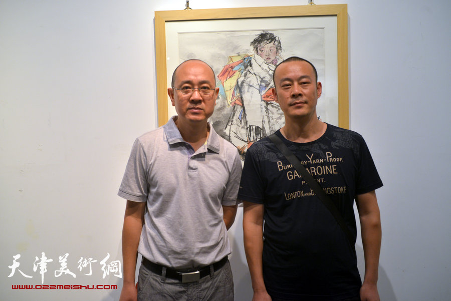 京津画家联展在天津美术馆举行，图为