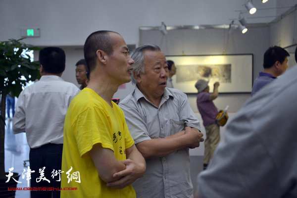 悦可妙心—张建永中国画小品展在天津图书馆开展，图为