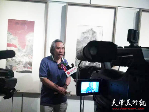 天地人和-当代中青艺术展在天津美术馆开展