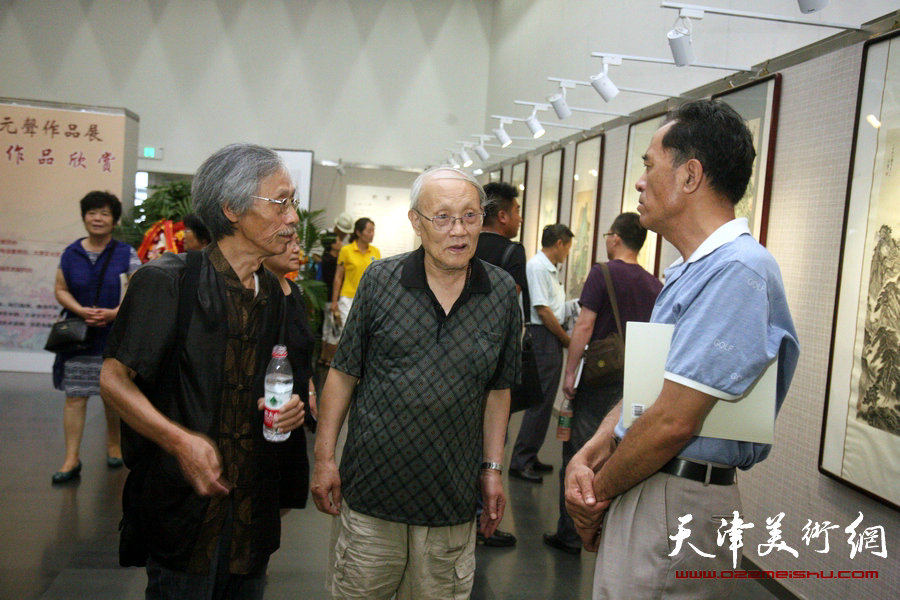 “湖社遗韵—贾元声作品展暨湖社文脉作品欣赏”在天津图书馆开幕。
