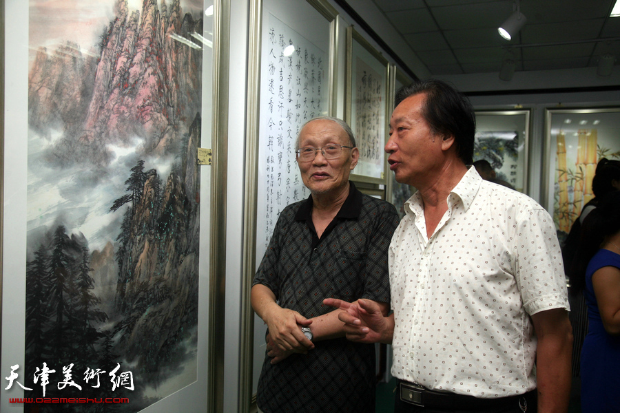 河东区举行纪念抗战胜利70周年书画作品展