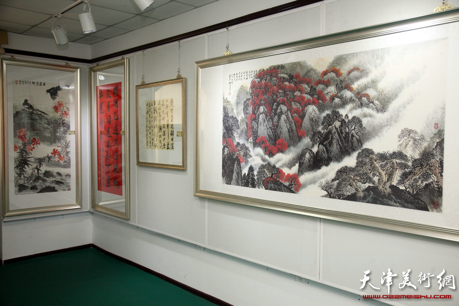 河东区举行纪念抗战胜利70周年书画作品展