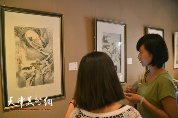“空境·李旭飞山水画作品展”8月29日在鼎天美术公馆开幕。图为现场。