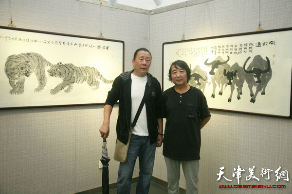 “天津市首届动物画作品展”在天津图书馆展览馆举行