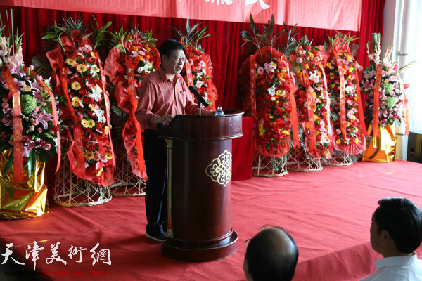 中国美协天津开发区培训中心主任著名画家田均淸先生致辞