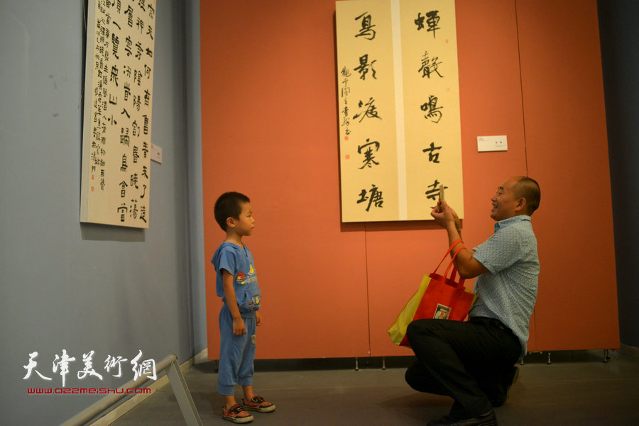 “鲜于璜碑”全国书法名家学术提名展现场。