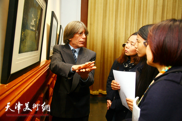 美国当代木版画家、能面雕刻师瑞·诺尔特先生讲解作品