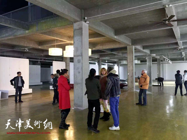 图为“不仅是过程，也是结果”当代实验艺术巡回展2布展现场。