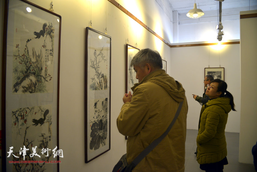 飒韵叠翠—陆福林中国画展展览现场。