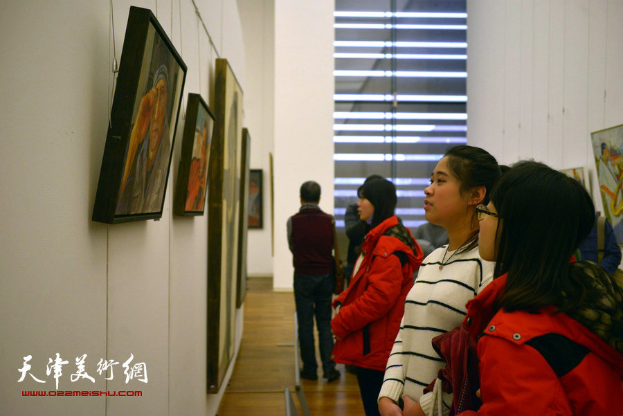 “中国精神”第四届中国油画展展览现场。