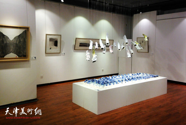 “在或不在”当代艺术展