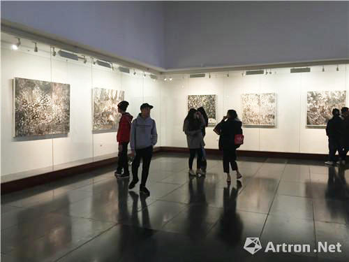 “在花园”邓国源当代艺术展展览现场。