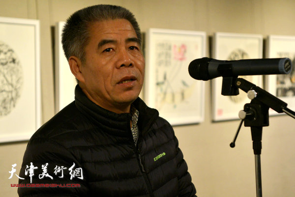 资深策展人、美术评论家杨维民致辞。