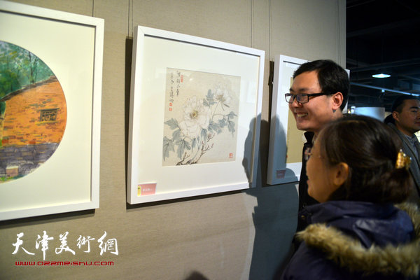 “和 哈哈哈”天津美术学院辞未迎申小品展现场。
