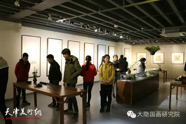 江山如画——国画创作探索交流学习展展览现场。