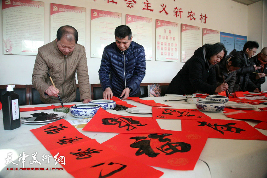 天津画院“深入生活、扎根人民”送文化到静海区