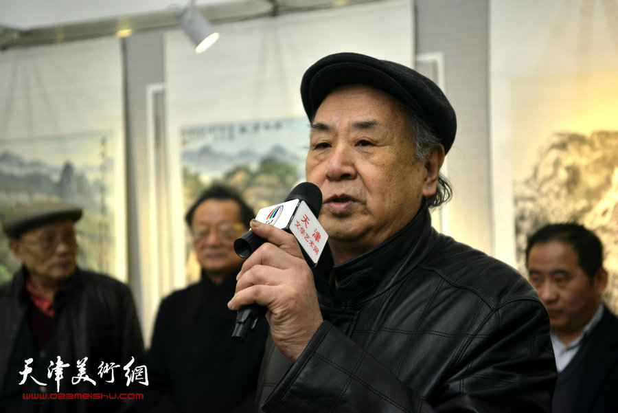 天津美术学院教授、美术理论家王振德致辞。