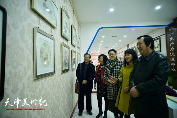 美丽东丽，美丽巾帼妇女美术作品展