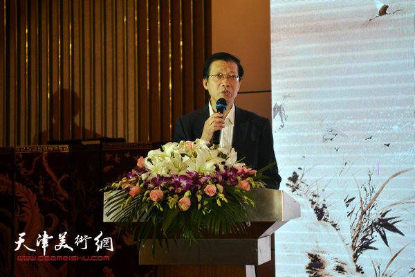 天津市茶叶协会会长谭肇荣致辞。
