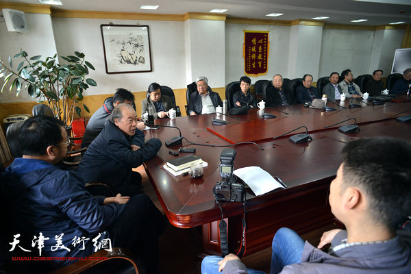“梁崎研究座谈会”3月31日在天津市文史研究馆举行。