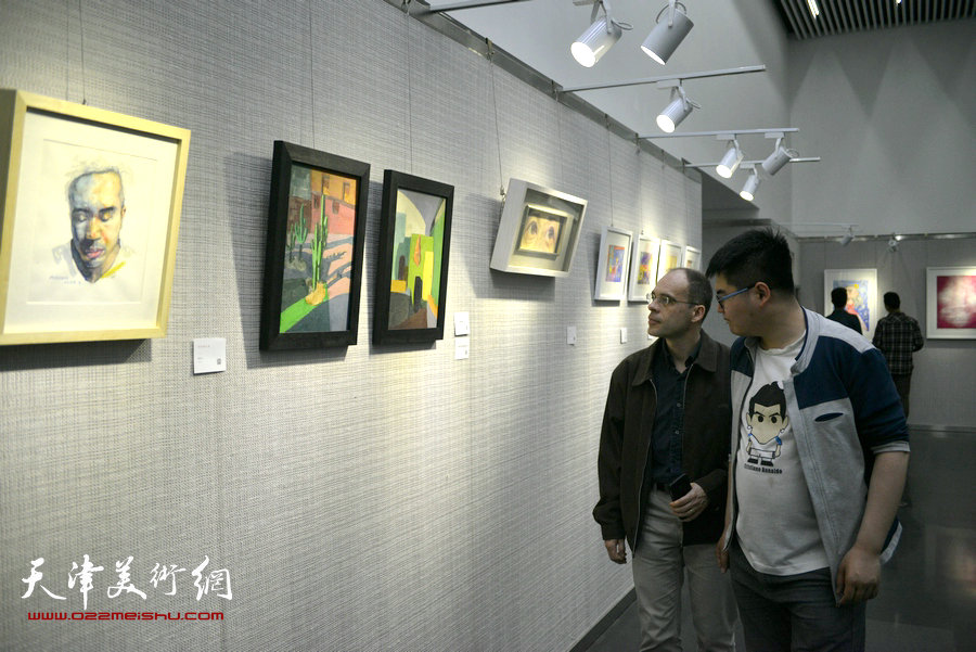 “青年归来·天津美术学院青年艺术家联展”现场。