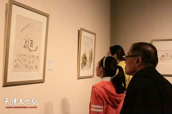 “金陵问道”孙伯翔书画艺术展览现场。