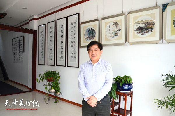 王文元在烟台展览现场