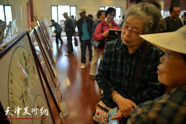 百位书画名家百扇争屏作品展