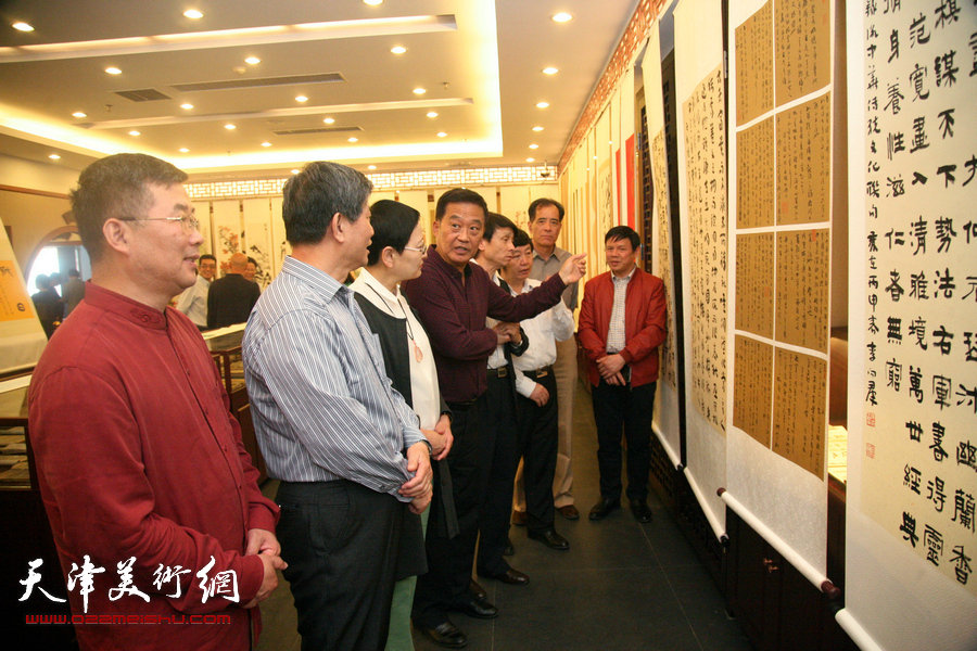 “津门十俊书画展”在中国楹联博物馆开展
