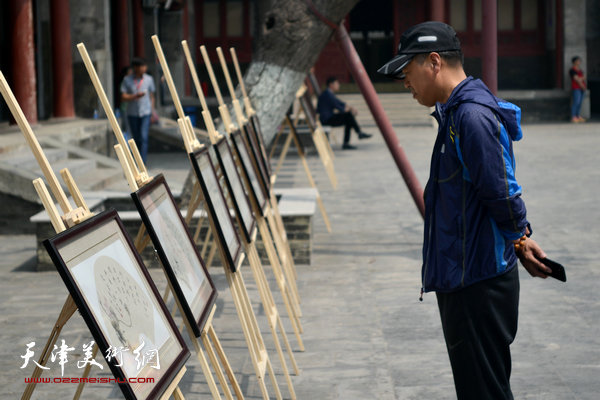 百善巡回展作品现场展示。