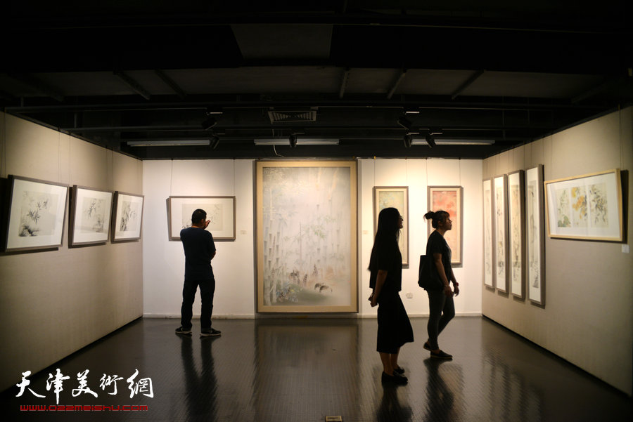 “在花园”天津美术学院2016毕业创作展