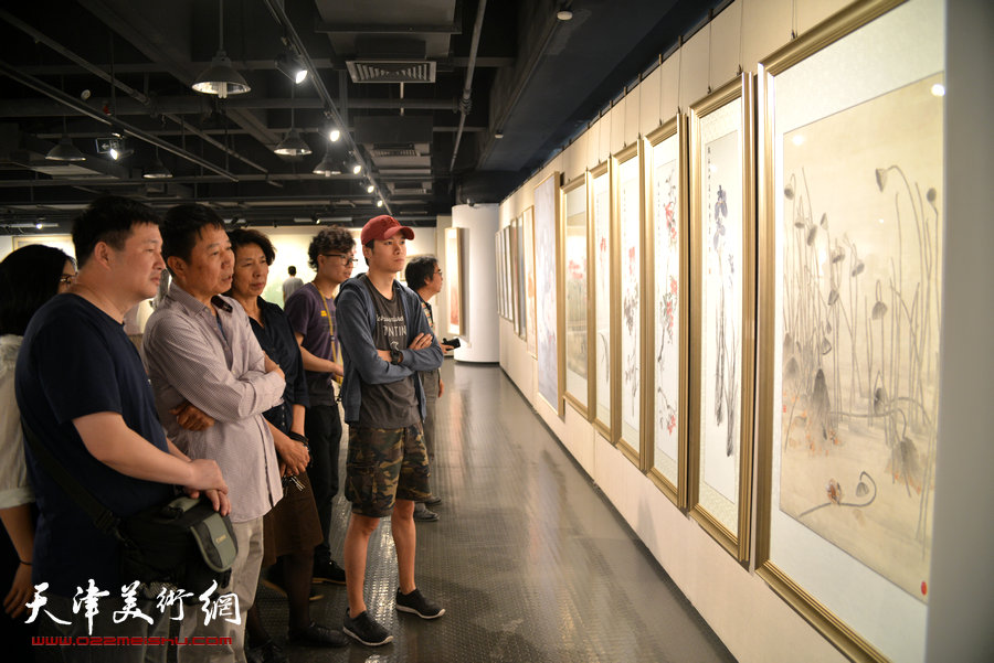 “在花园”天津美术学院2016毕业创作展