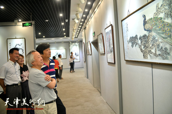 刘国胜、李增亭花鸟画作品展