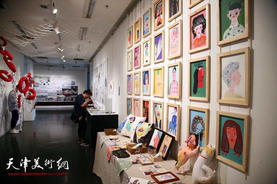 在花园-天津美术学院举办2016届毕业生优秀作品展