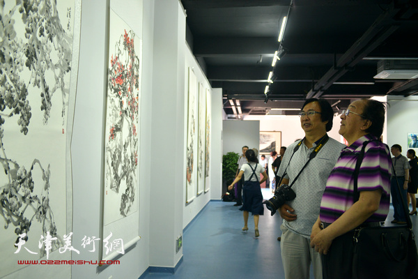 姚占元、宗桂民花鸟作品展在天津美术网艺术馆开展