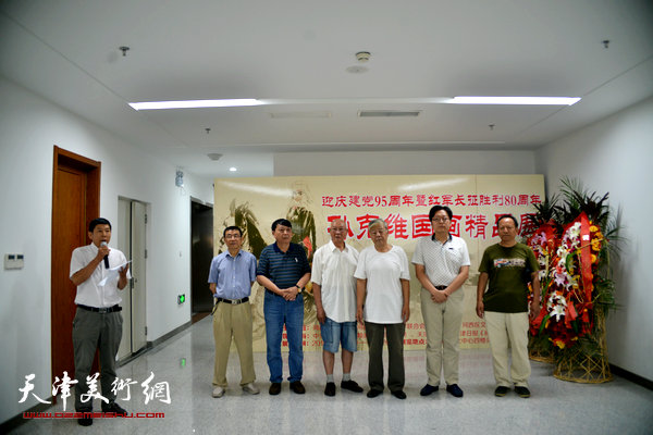 “马踏清风入梦来——孙克维国画精品展”6月22日在河西区文化中心美术馆开幕。