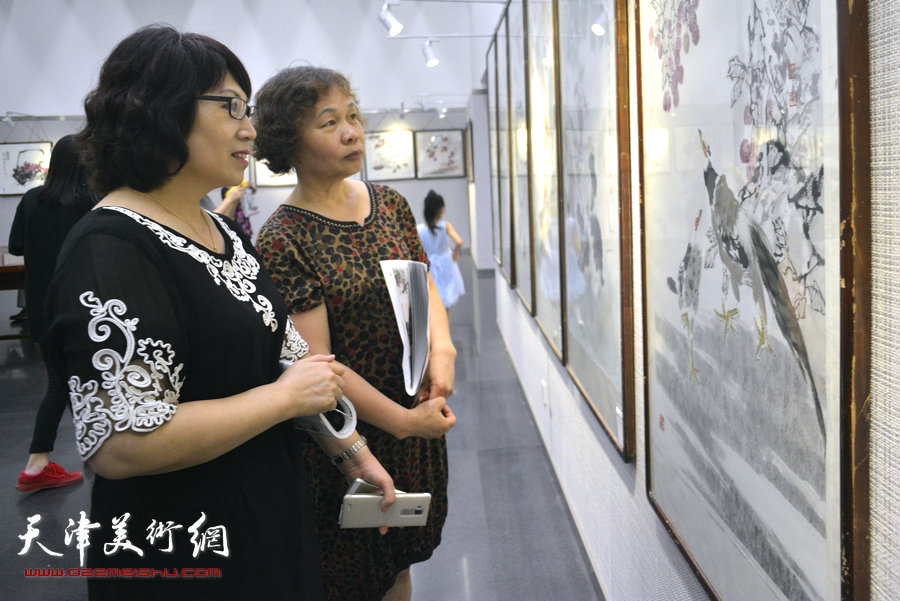 “南国荔枝红”画展