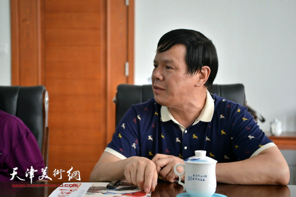 “南国荔枝红”画展座谈会