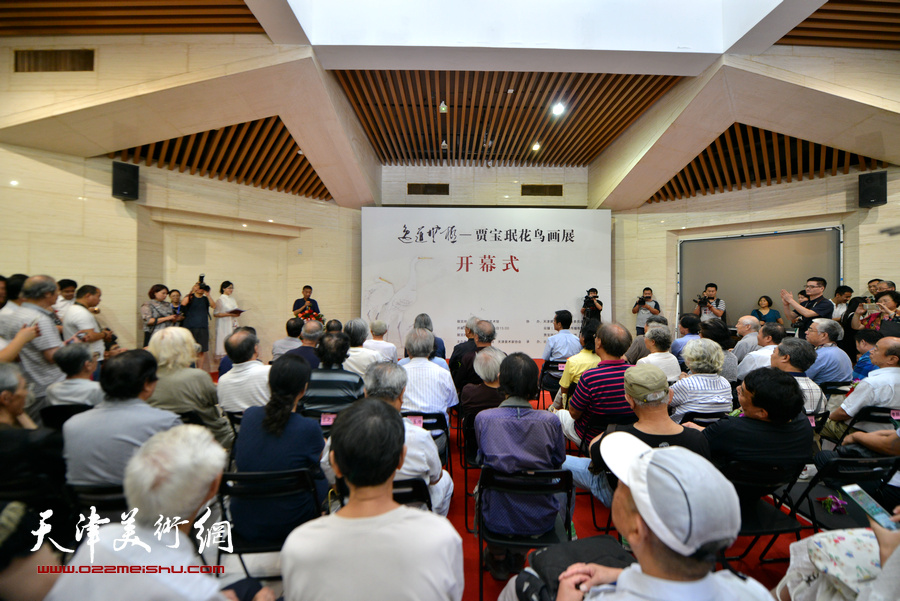 “逸道无极·贾宝珉花鸟画展”8月16日在北京炎黄艺术馆开幕。