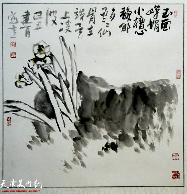 图为展出的画作。