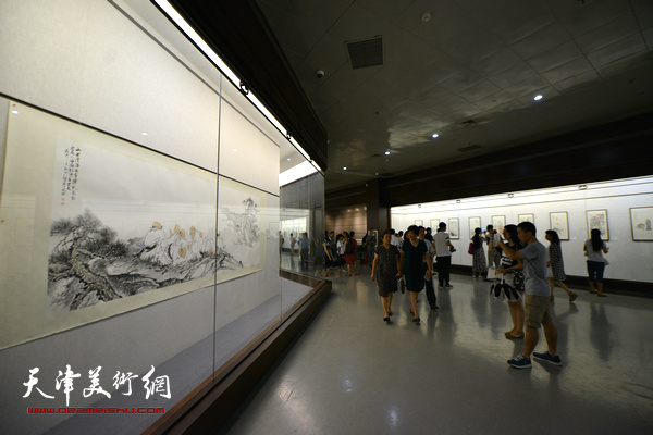 “心无挂碍·张佩钢作品展”现场。