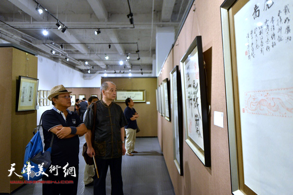 “我拓我家—李瑾传拓精品展”在天津高新区智慧山艺术中心开幕